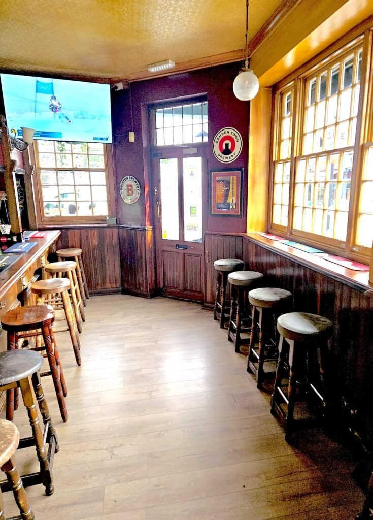 Prince of Wales Pimlico, the best pub in Pimlico. Traditional classic London Pub.