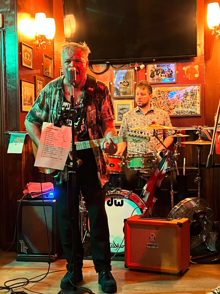 Live Music and Live Football at The Prince of Wales Pimlico SW1 London